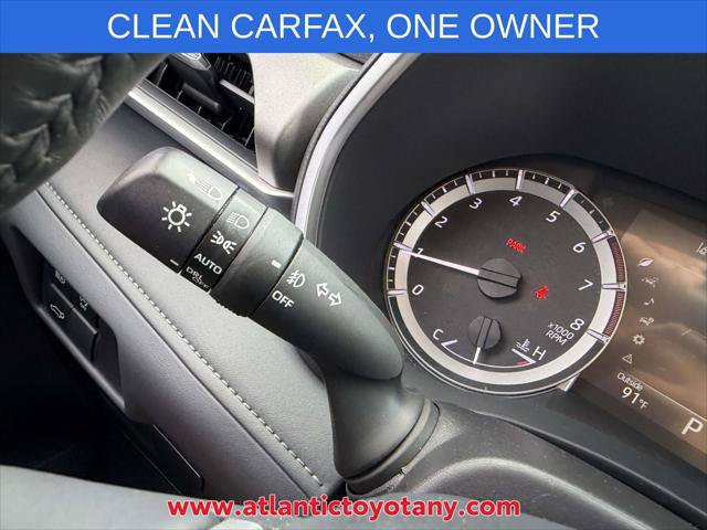 Certified 2025 Toyota Highlander XLE FWD image 28