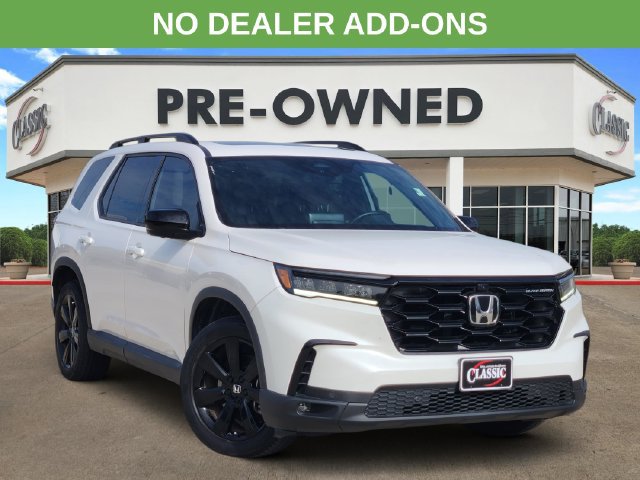 Used 2025 Honda Pilot Black Edition image 1
