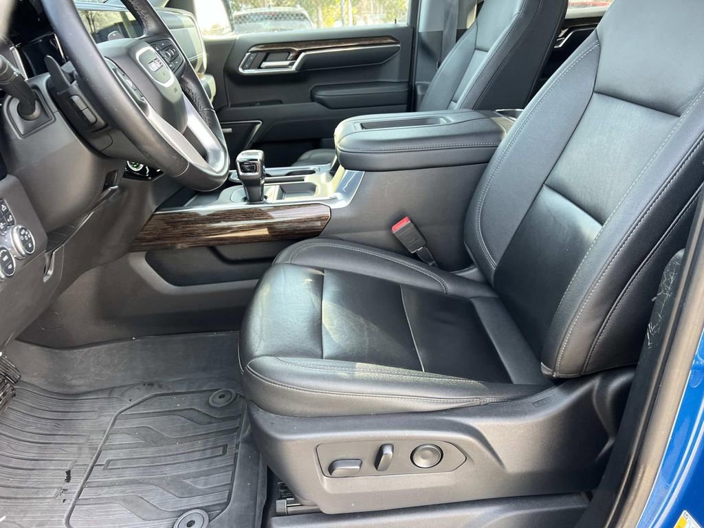 Used 2022 GMC Sierra 1500 Elevation w/ Elevation Premium Package image 15