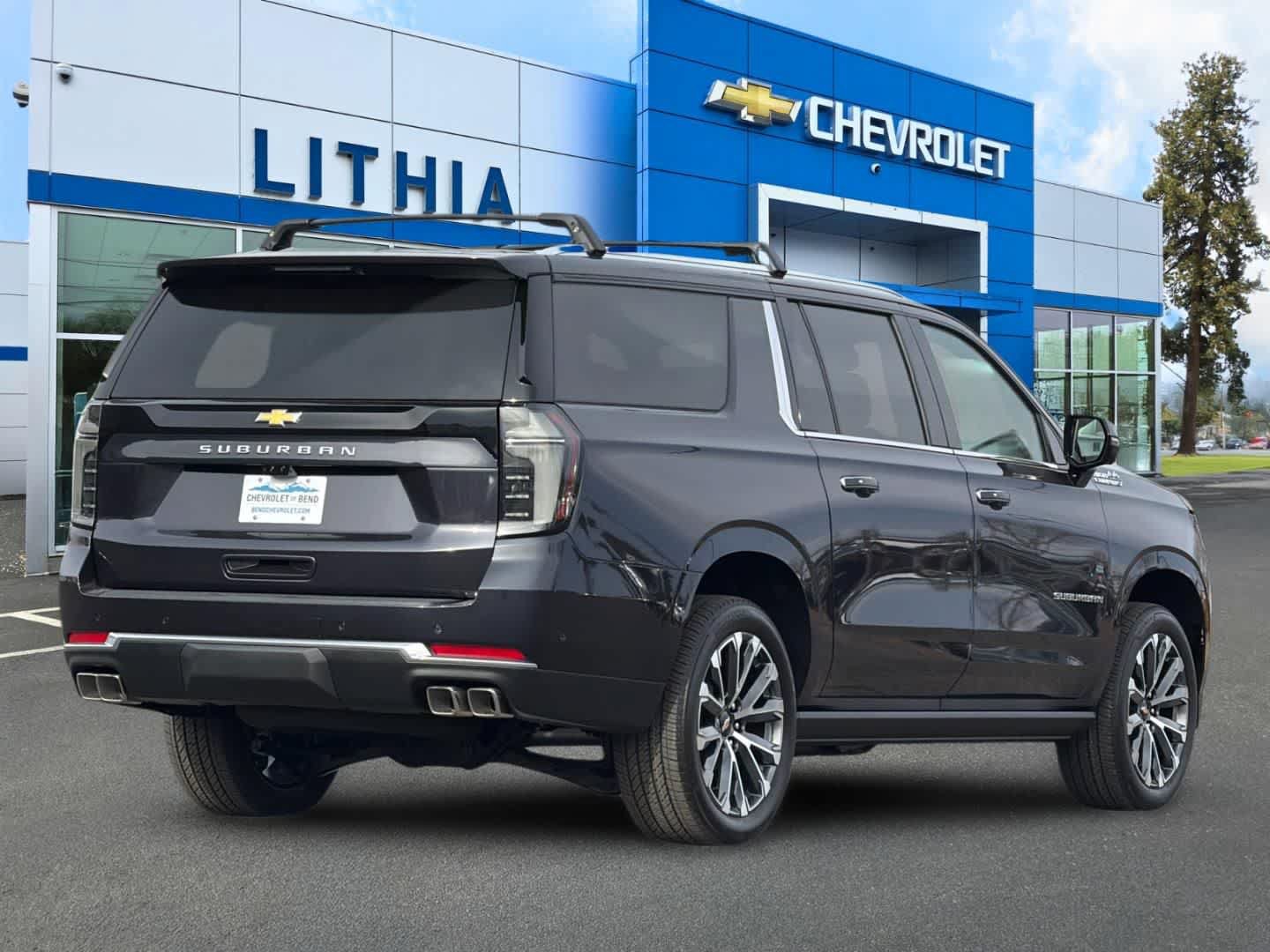 New 2026 Chevrolet Suburban High Country AWD/4WD image 2