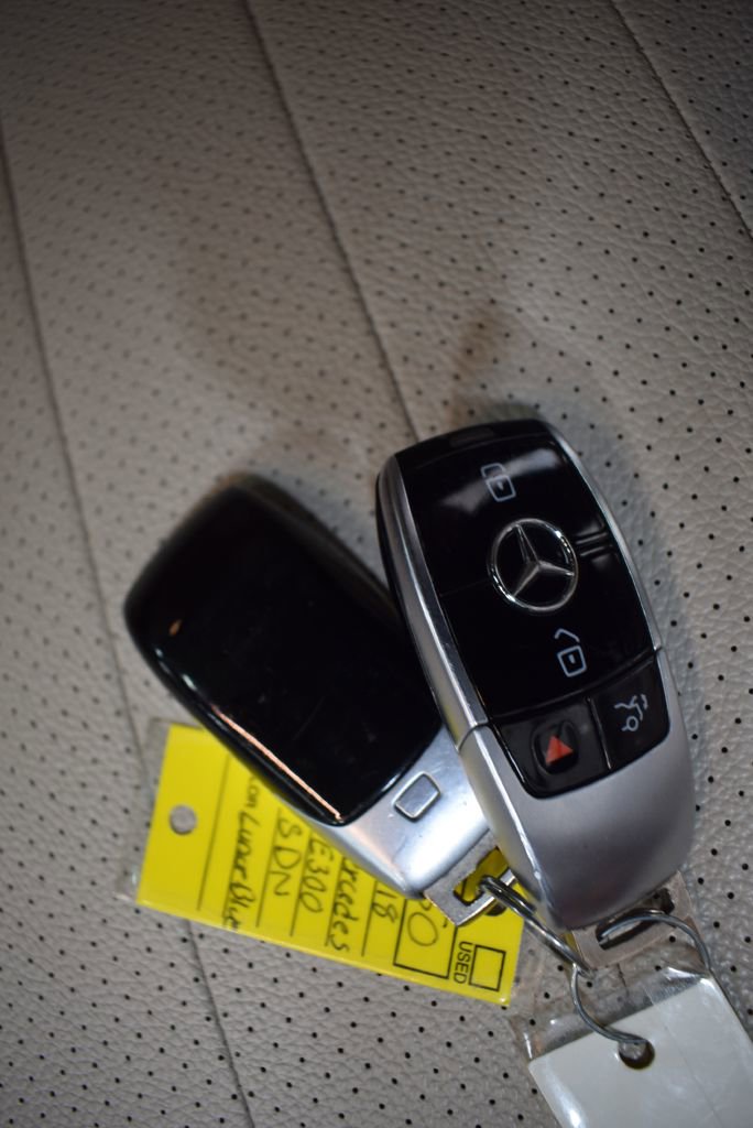 Used 2018 Mercedes-Benz E 300 w/ Premium 1 Package image 37