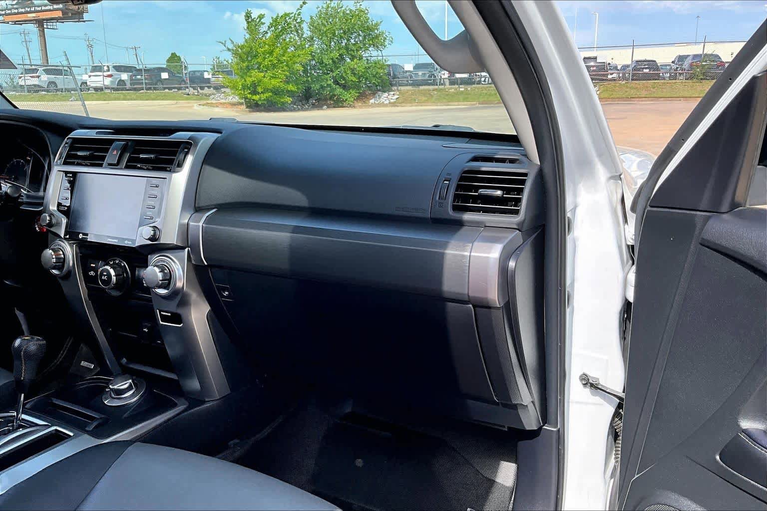 Used 2024 Toyota 4Runner SR5 Premium w/ Moonroof Package AWD/4WD image 18