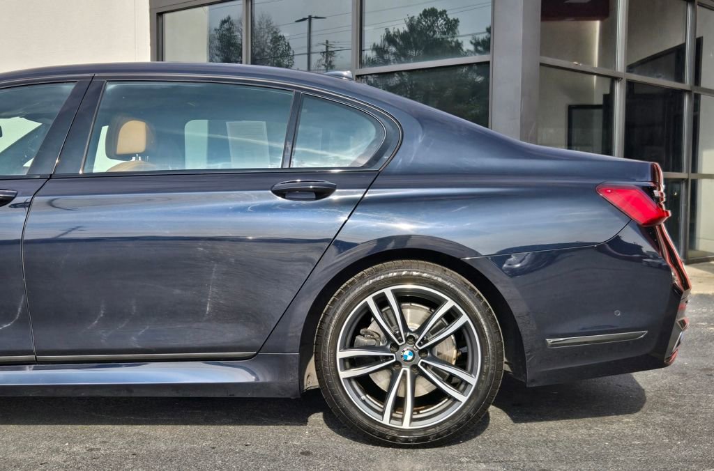 Used 2021 BMW 740i xDrive 740i xDrive w/ M Sport Package image 6