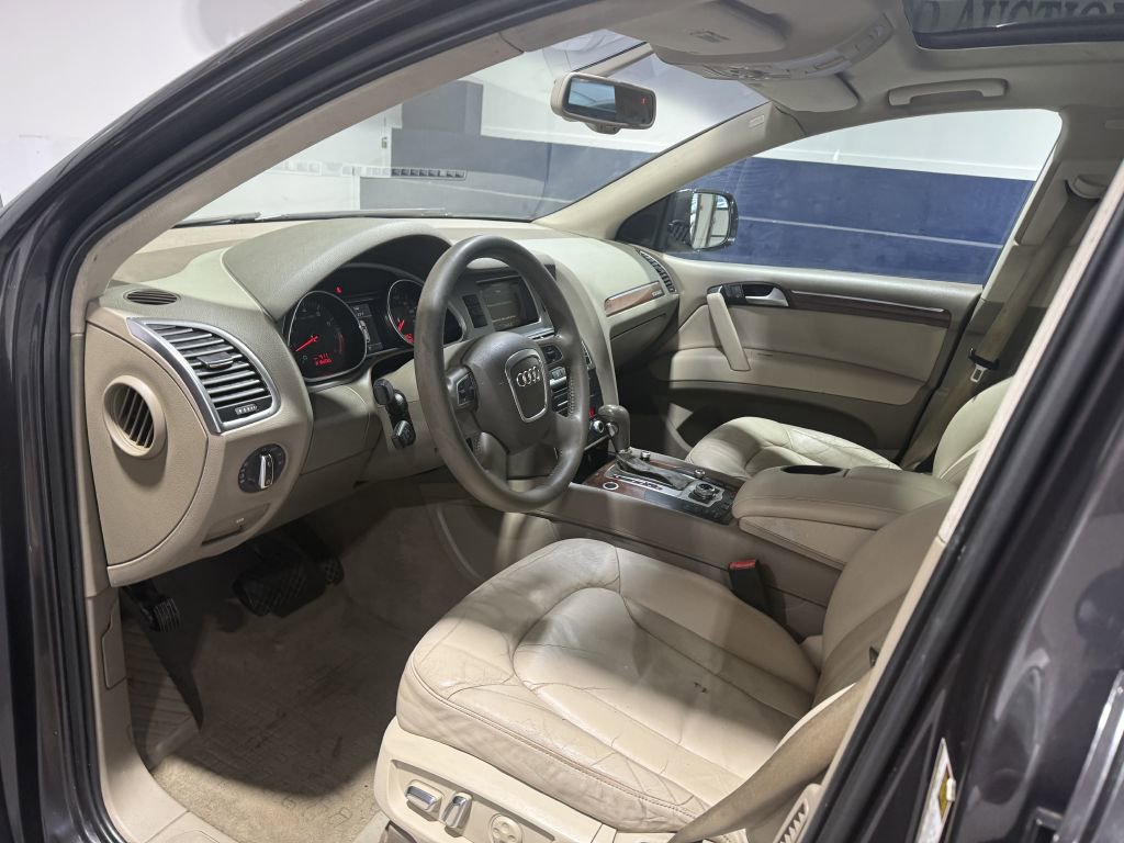Used 2010 Audi Q7 3.6 Premium Plus image 7