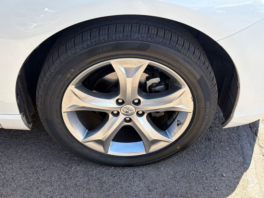 Used 2009 Toyota Venza AWD image 9