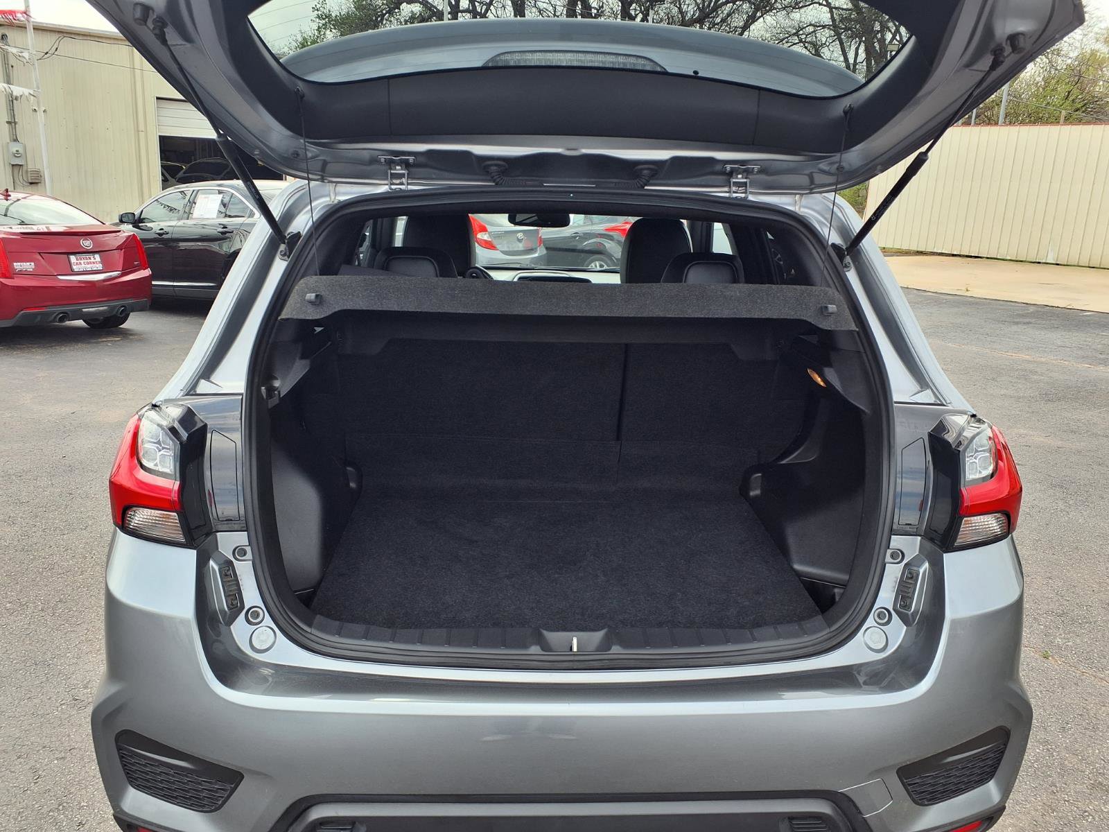 Used 2023 Mitsubishi Outlander Sport GT image 19