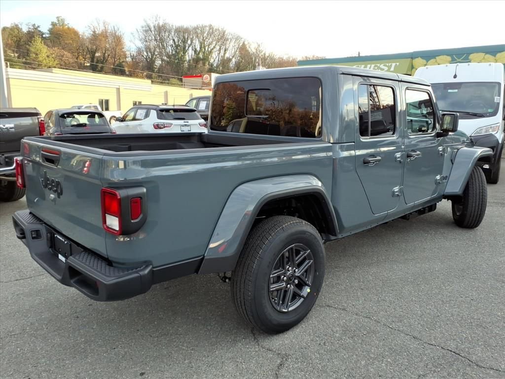 New 2026 Jeep Gladiator Sport image 4