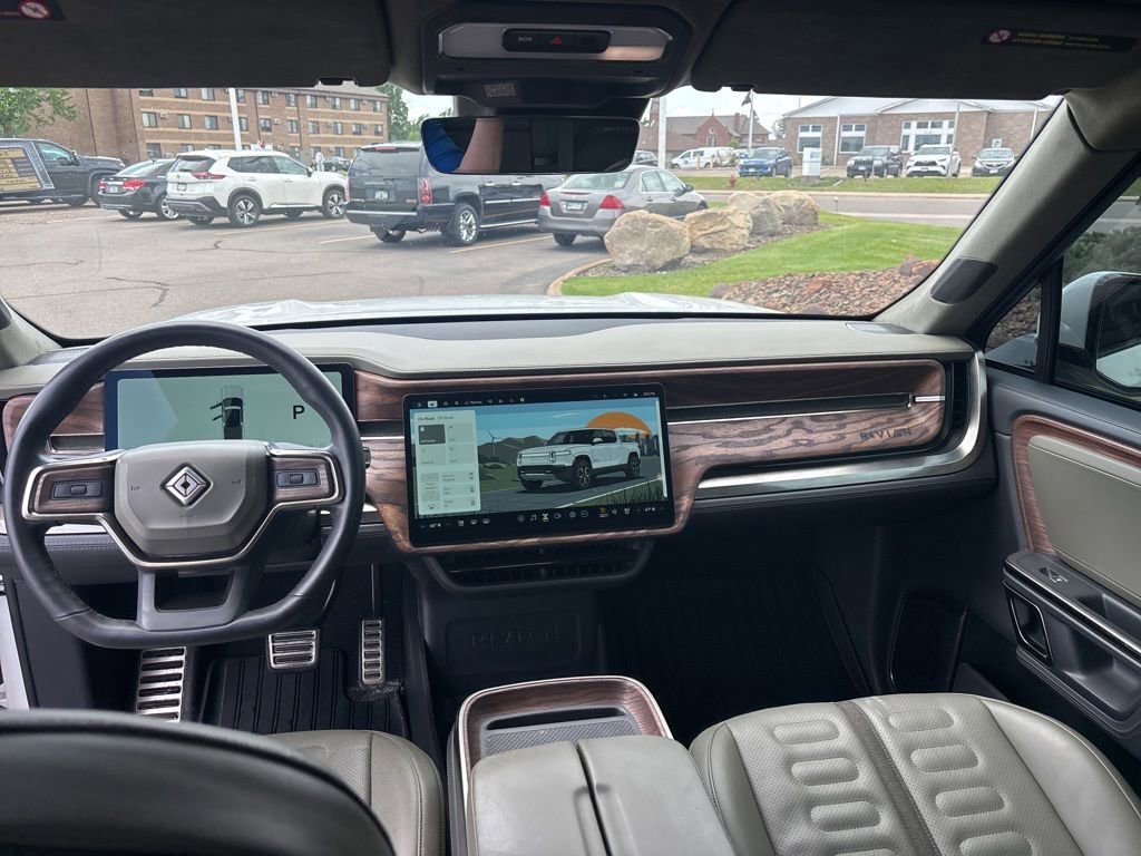Used 2022 Rivian R1T Adventure AWD/4WD image 12