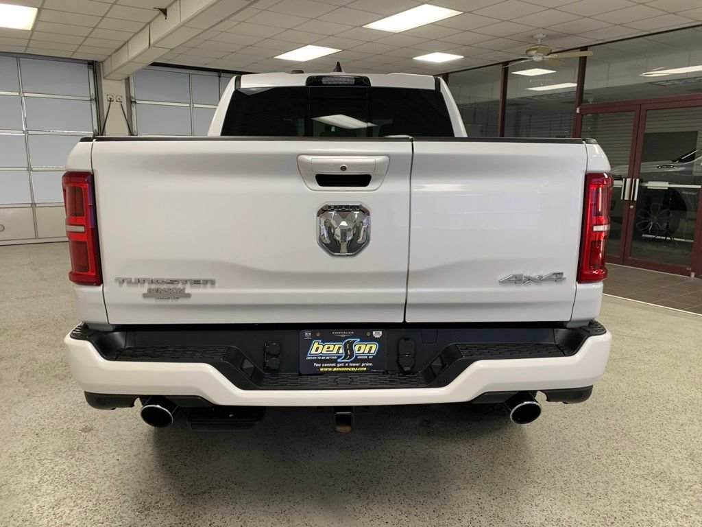 Certified 2025 RAM 1500 Tungsten w/ Off Road Group AWD/4WD image 7
