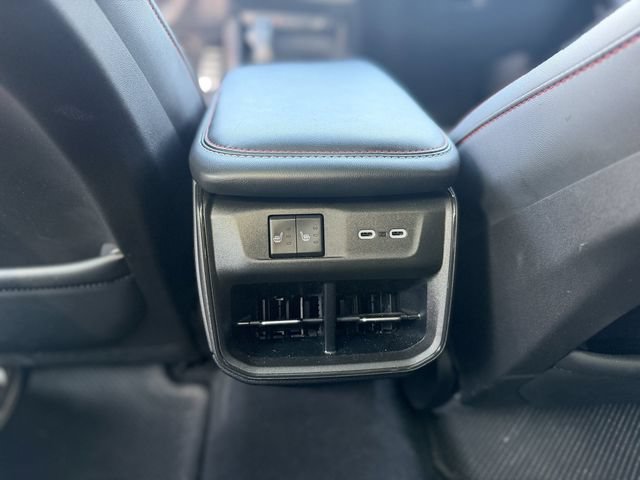 Used 2024 Dodge Charger Daytona Scat Pack w/ Plus Group AWD/4WD image 19