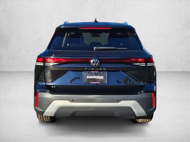 New 2026 Volkswagen Tiguan SE image 8