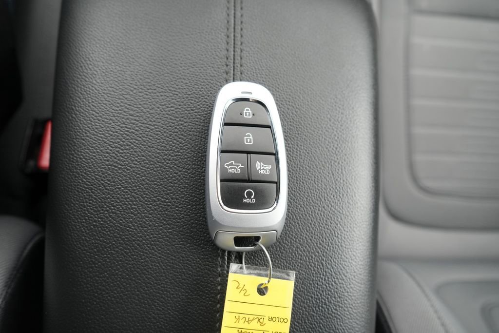 Certified 2022 Hyundai Santa Cruz SEL w/ Activity Package image 37