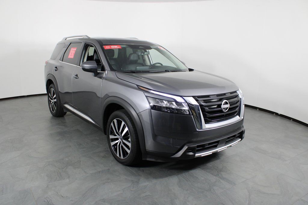Certified 2023 Nissan Pathfinder Platinum image 11