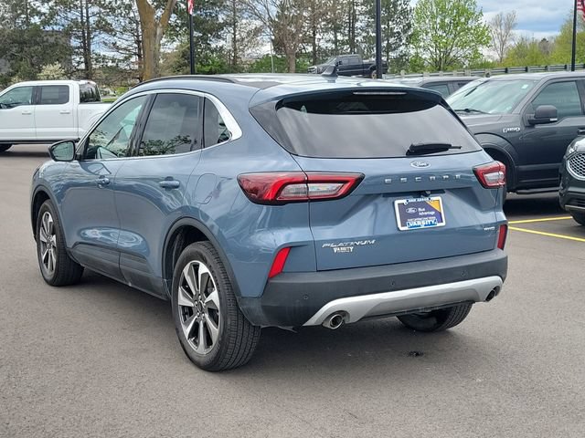 Certified 2023 Ford Escape Platinum AWD/4WD image 3