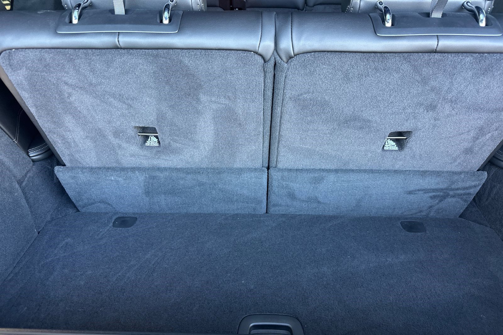 Used 2023 BMW X7 xDrive40i w/ M Sport Package image 19