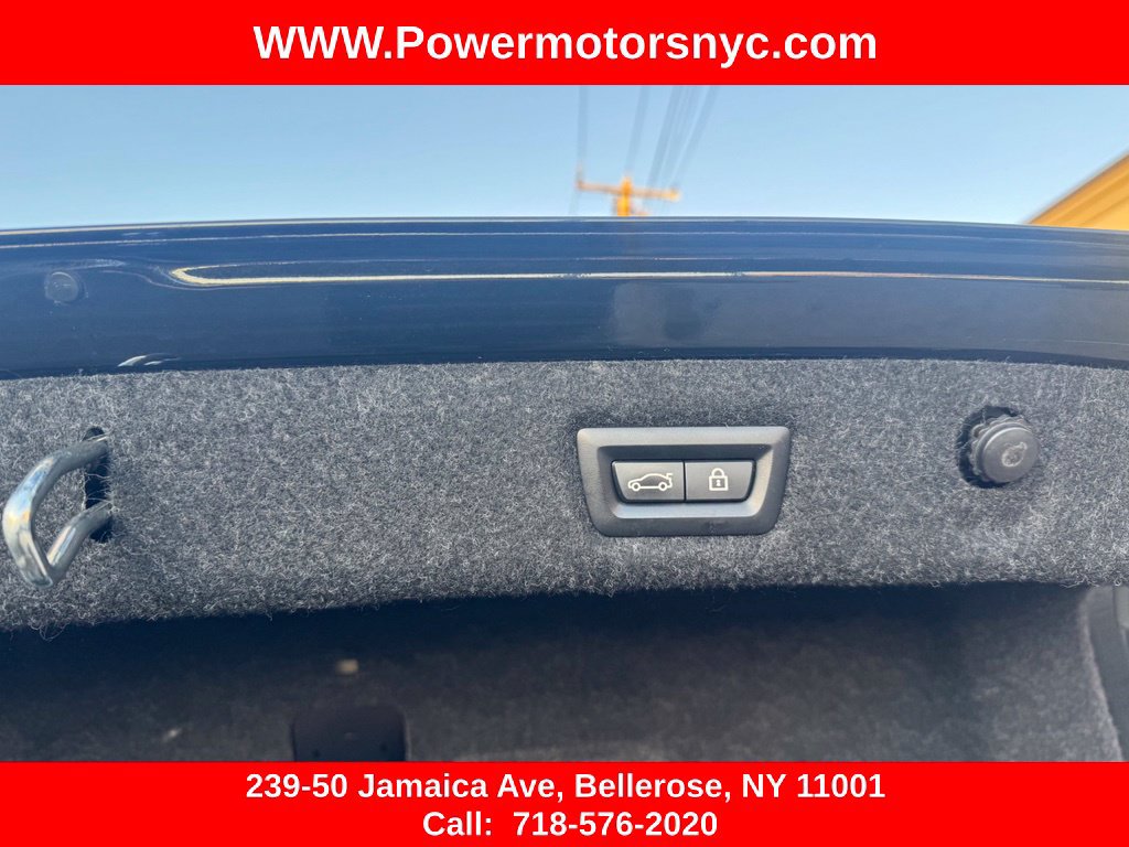 Used 2022 BMW M550i xDrive w/ Executive Package AWD/4WD image 13