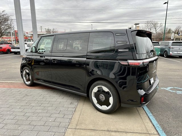 New 2025 Volkswagen ID. Buzz Pro S image 5
