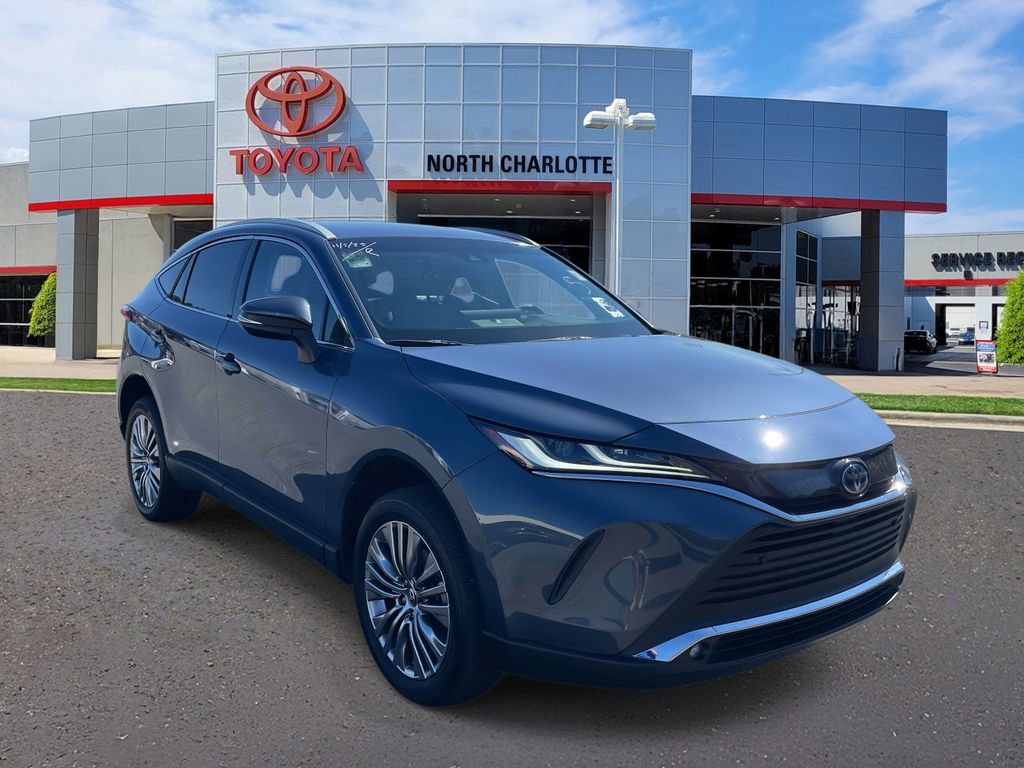 Used 2024 Toyota Venza XLE
