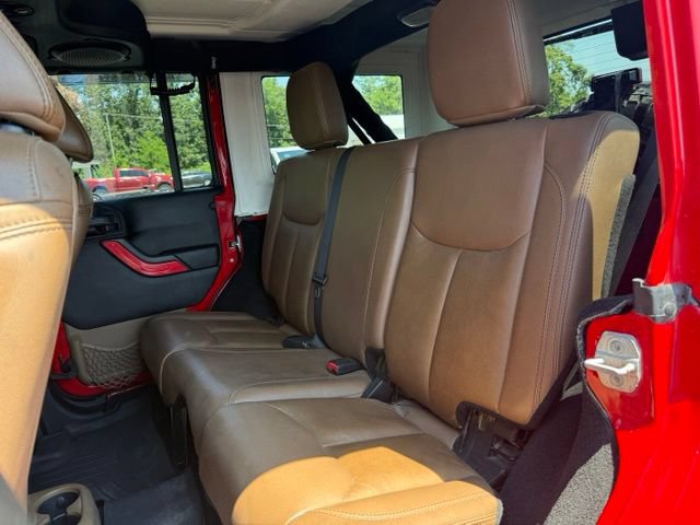 Used 2014 Jeep Wrangler Unlimited Sahara w/ Max Tow Package AWD/4WD image 20