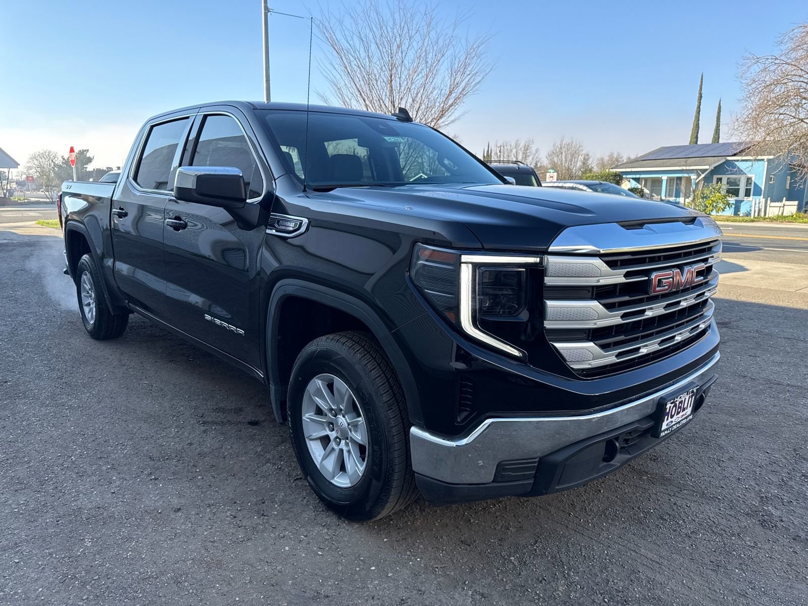 Used 2023 GMC Sierra 1500 SLE image 7