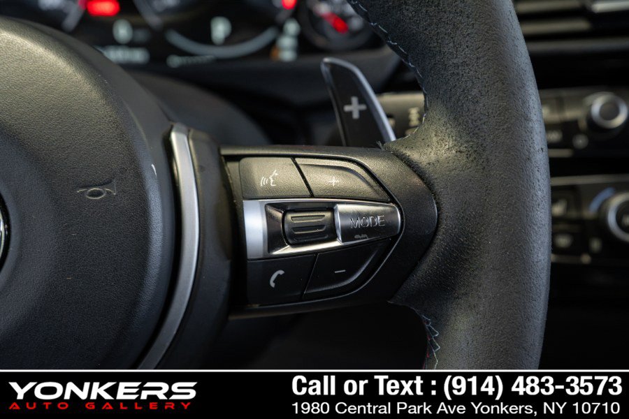 Used 2017 BMW M3 RWD image 52