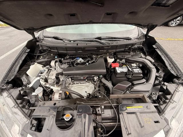 Certified 2020 Nissan Rogue SV w/ Premium Package AWD/4WD image 11