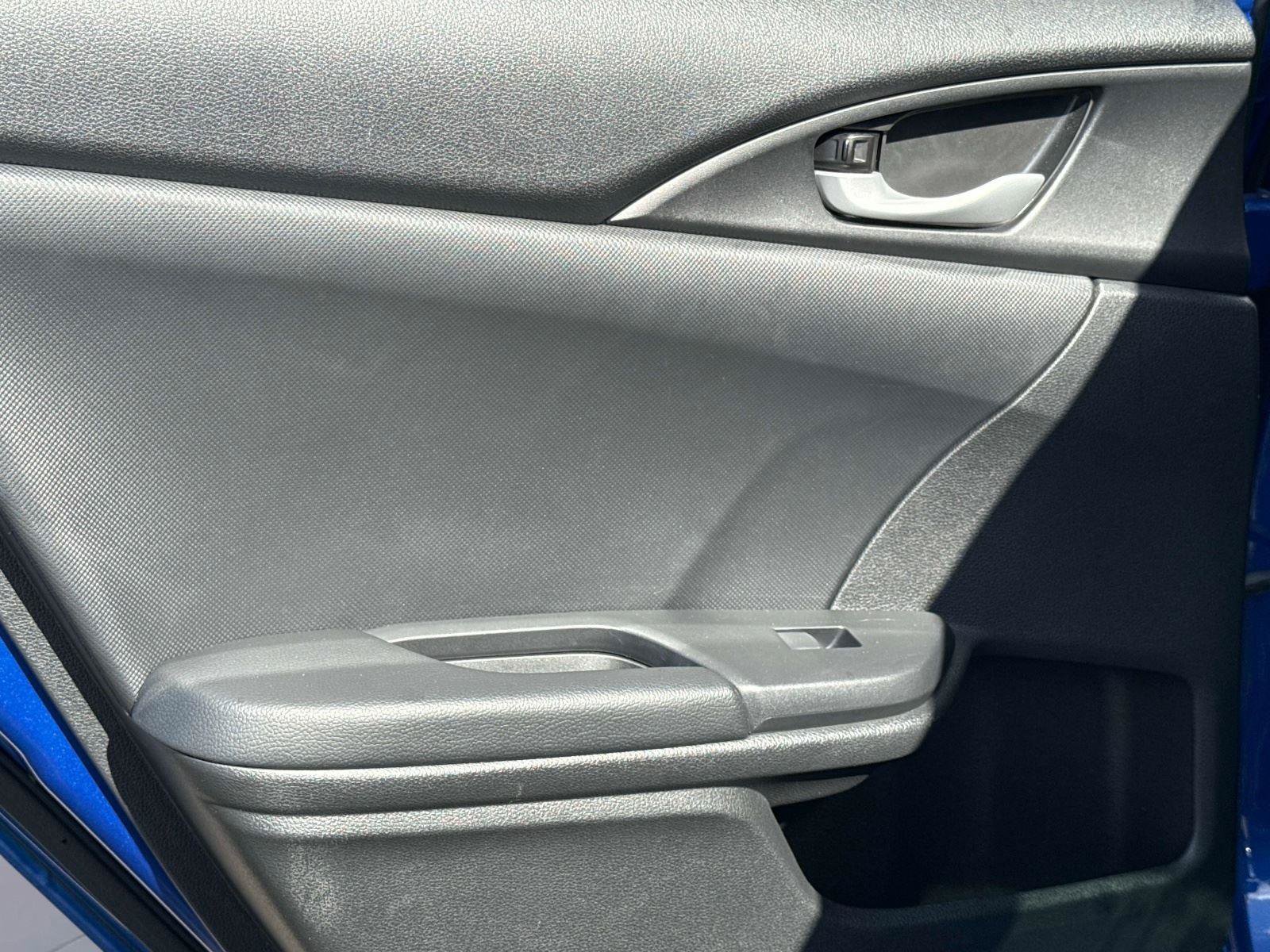 Used 2020 Honda Civic Sport image 12