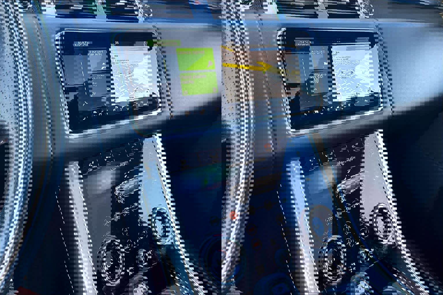 Used 2022 Land Rover Range Rover Sport HSE Silver Edition image 6