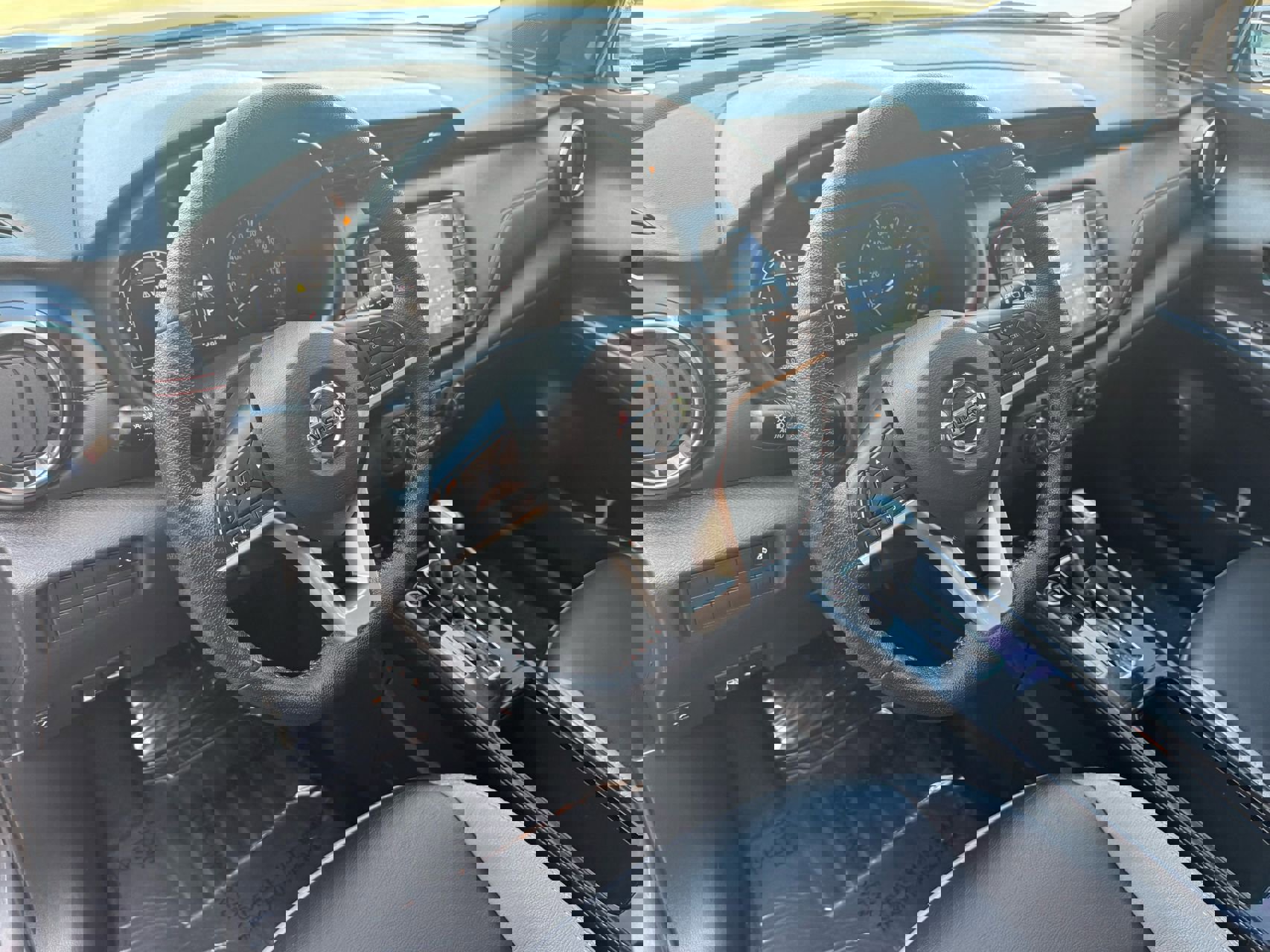 Used 2021 Nissan Kicks SR w/ SR Premium Package image 20