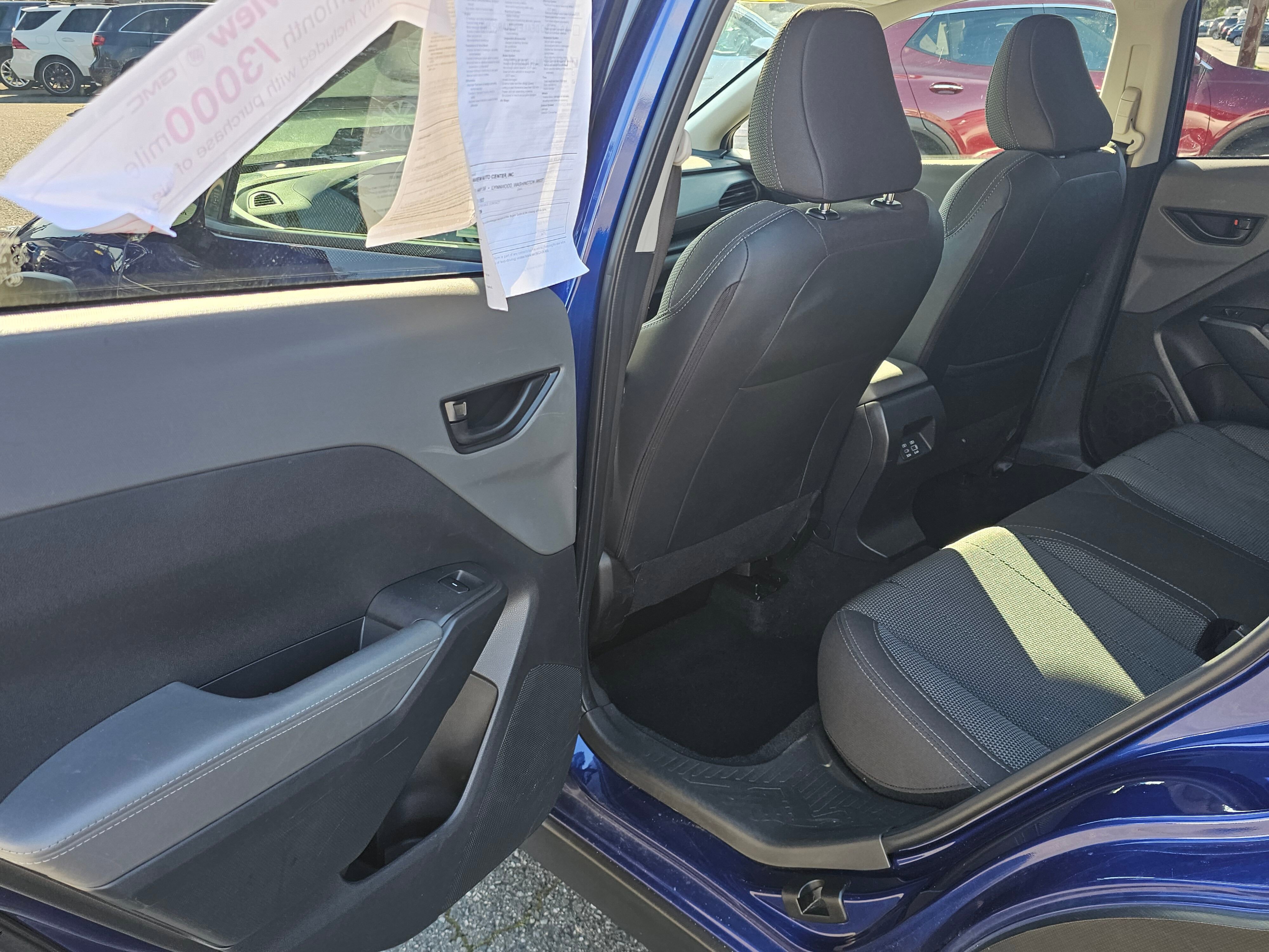 Used 2024 Subaru Crosstrek 2.0i Premium AWD/4WD image 15