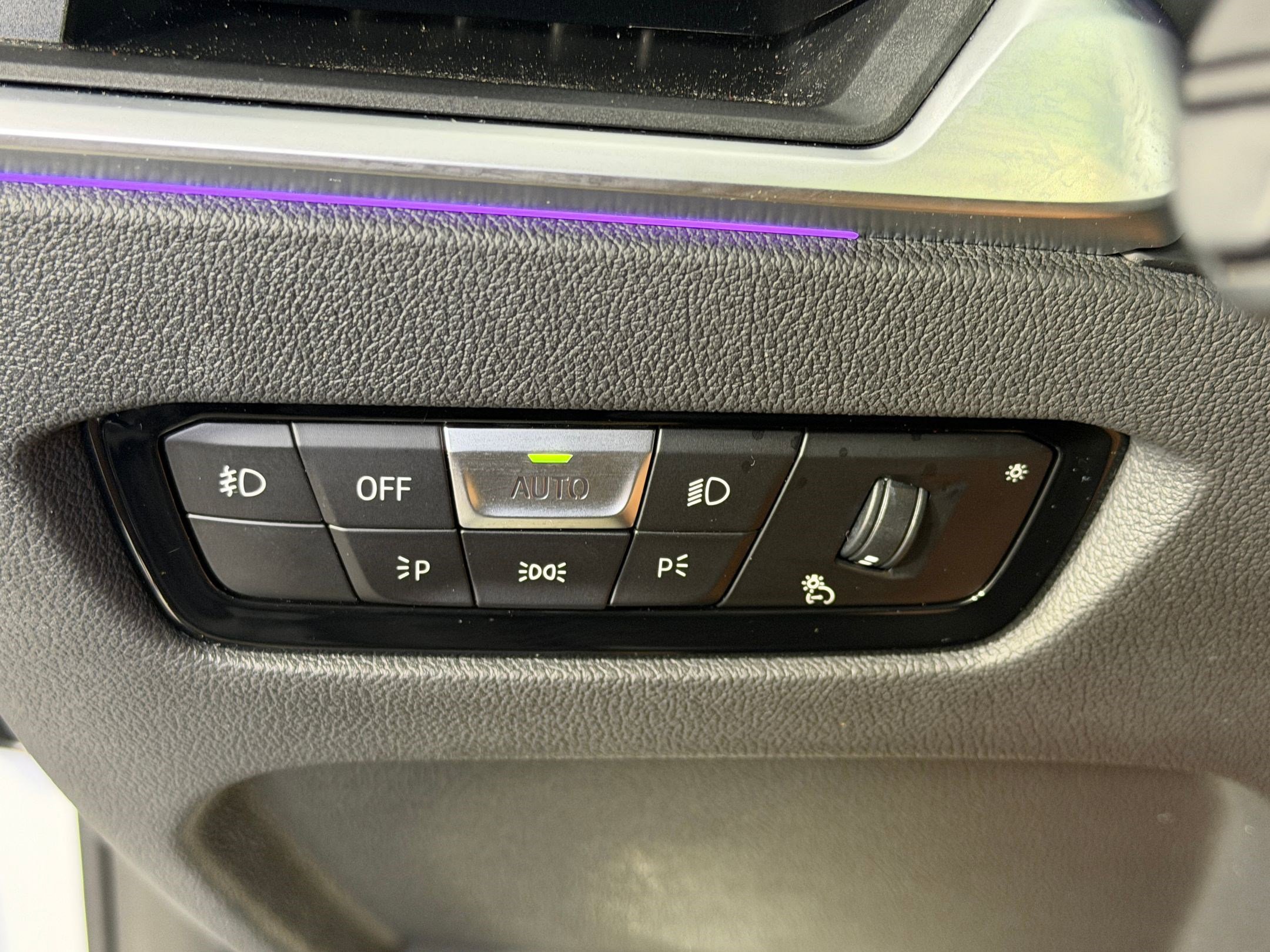 Certified 2023 BMW 430i Coupe w/ M Sport Package image 18