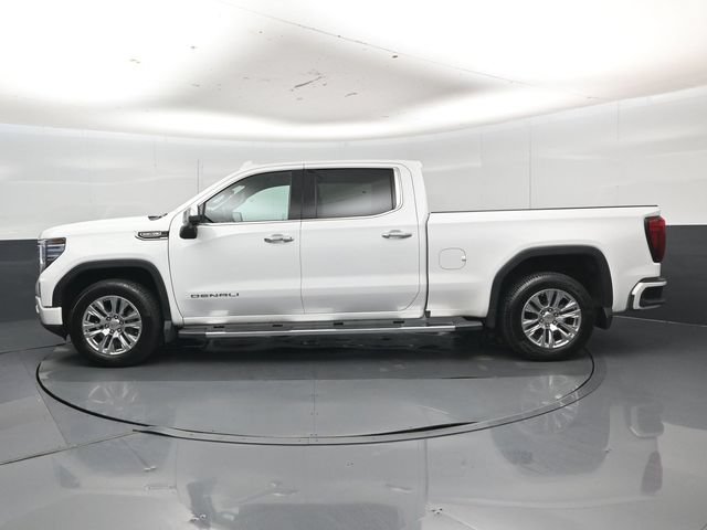Used 2023 GMC Sierra 1500 Denali w/ Technology Package AWD/4WD image 38
