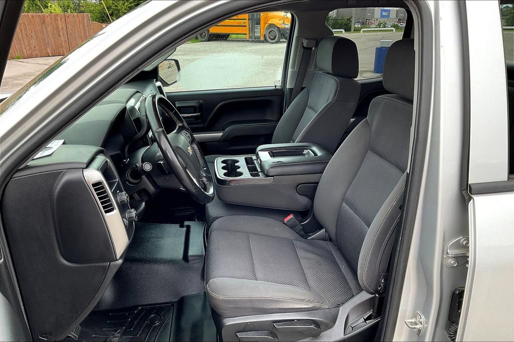 Used 2019 Chevrolet Silverado 1500 LT AWD/4WD image 21