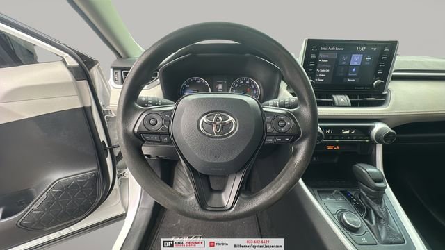 Used 2021 Toyota RAV4 XLE w/ Convenience Package image 17