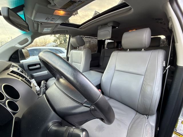 Used 2008 Toyota Sequoia Limited image 24