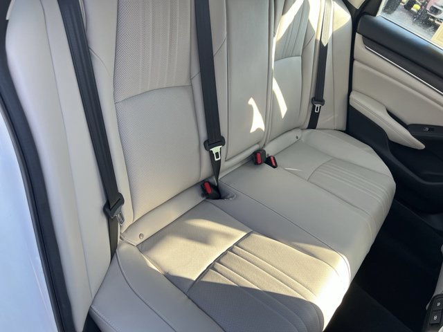 Used 2021 Honda Accord Touring image 27