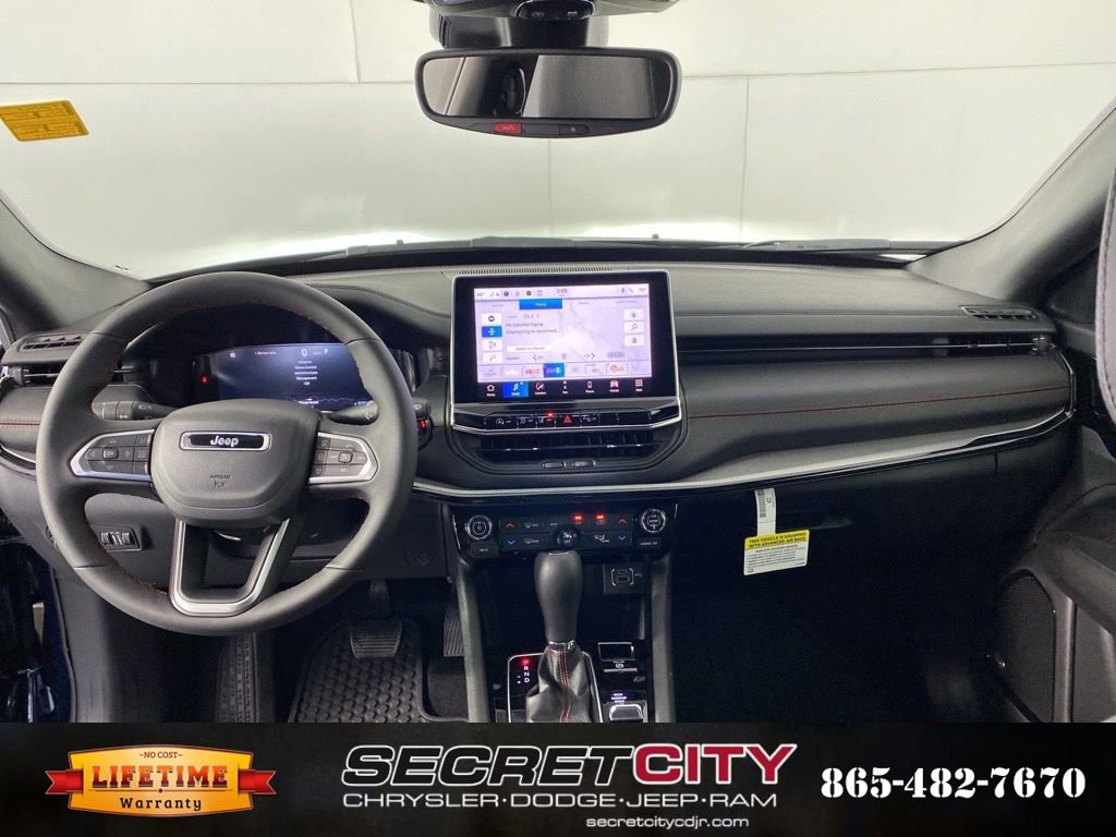 New 2026 Jeep Compass Trailhawk w/ Sun, Sound & Navigation Group image 28
