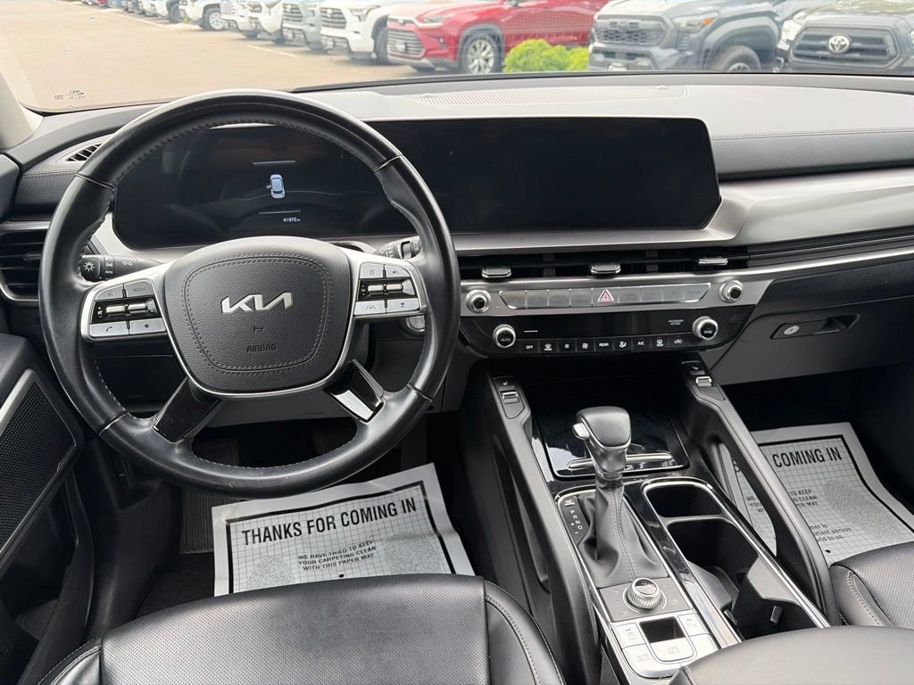 Used 2025 Kia Telluride S AWD/4WD image 22