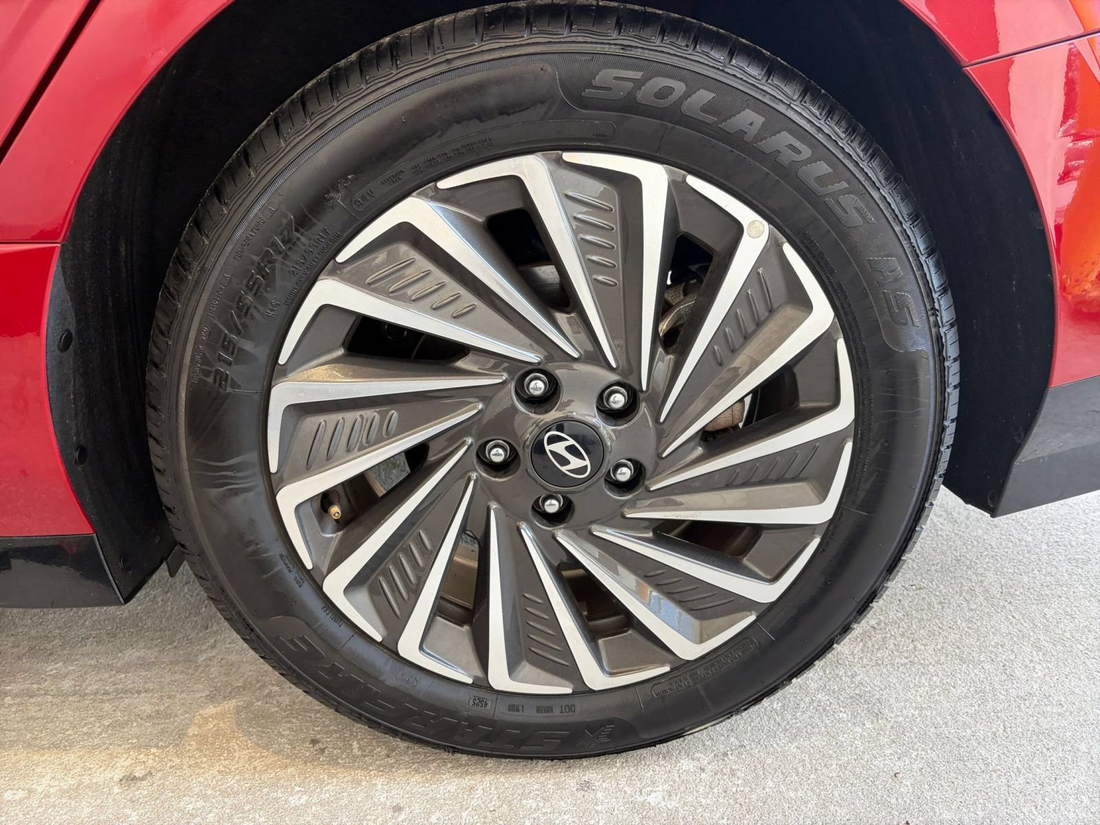 Used 2025 Hyundai Sonata SEL FWD image 30