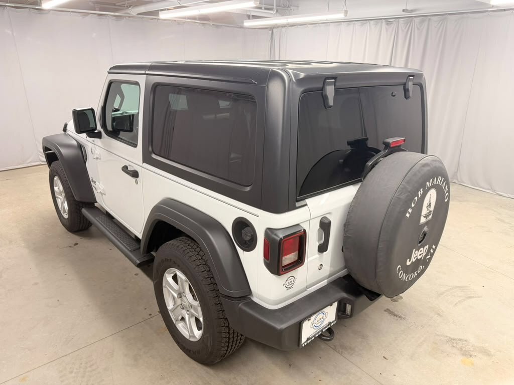 Used 2020 Jeep Wrangler Sport AWD/4WD image 10