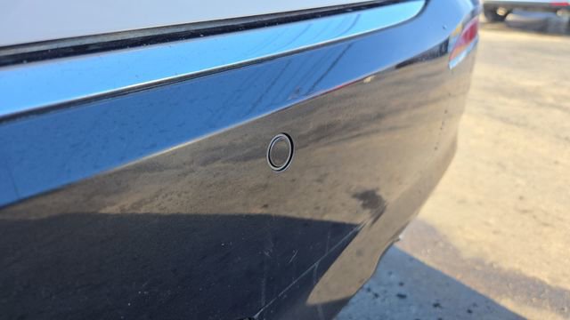 Used 2019 Buick Enclave Essence image 26