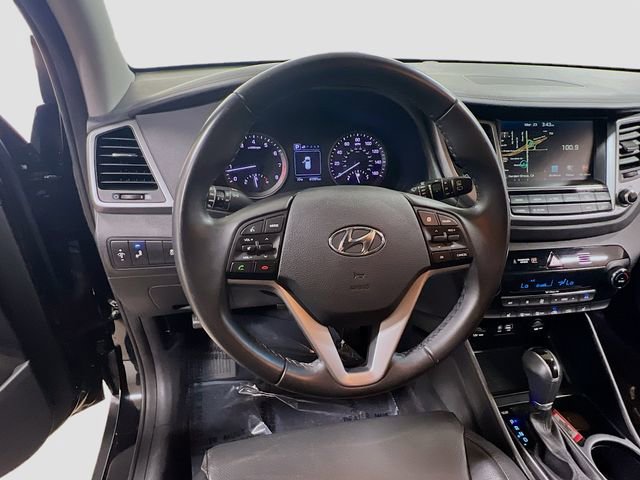 Used 2017 Hyundai Tucson SE Plus w/ Cargo Package image 11