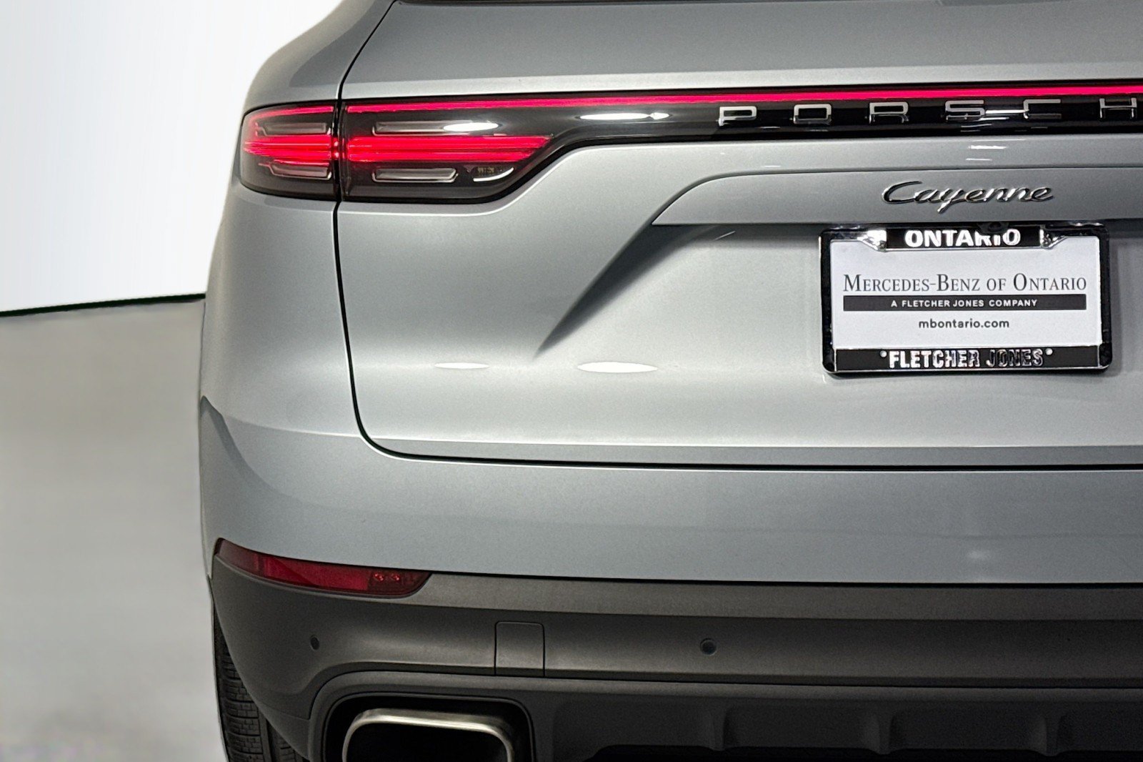 Used 2023 Porsche Cayenne Platinum Edition AWD/4WD image 14