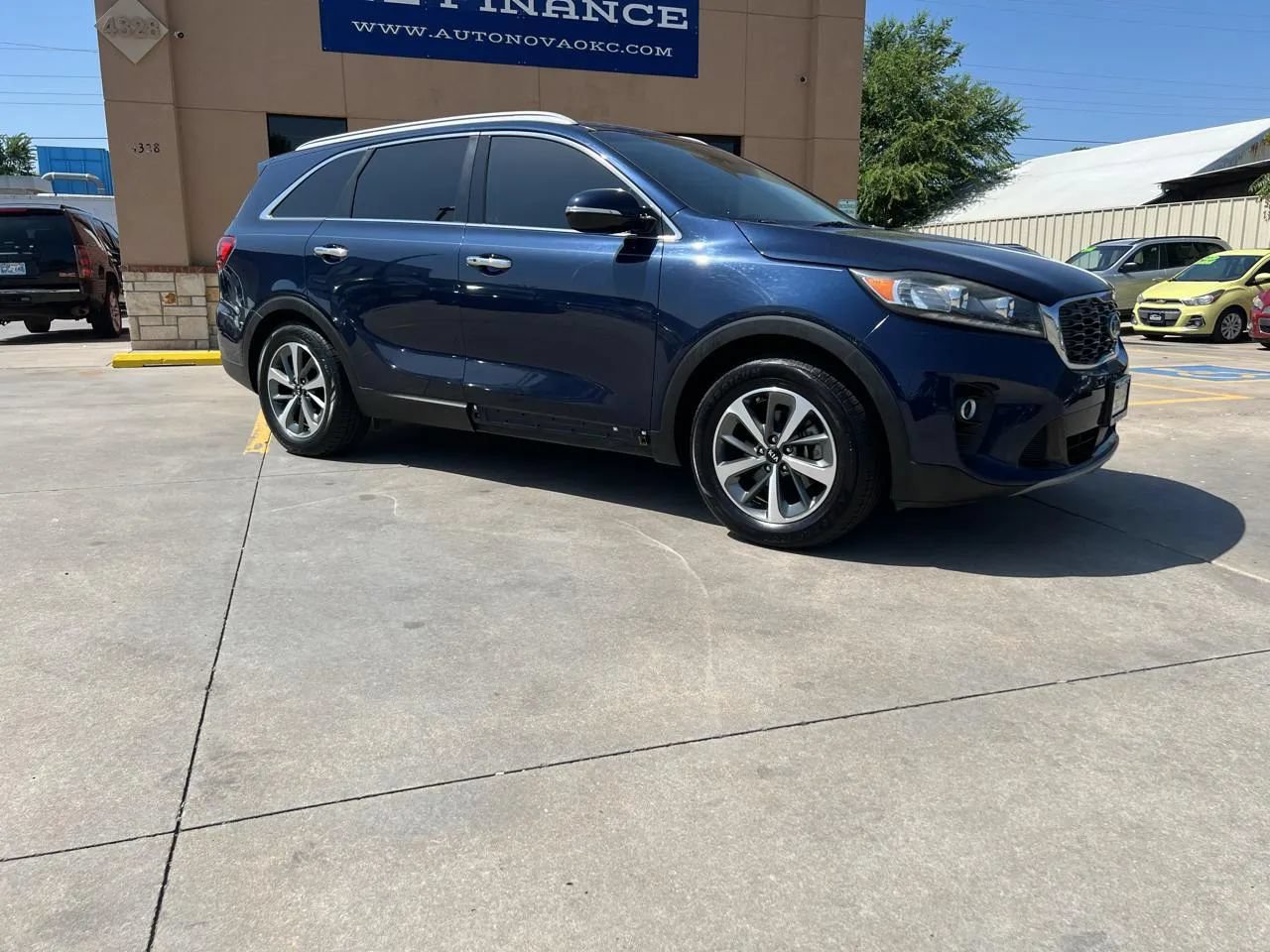 Used 2019 Kia Sorento EX FWD image 14