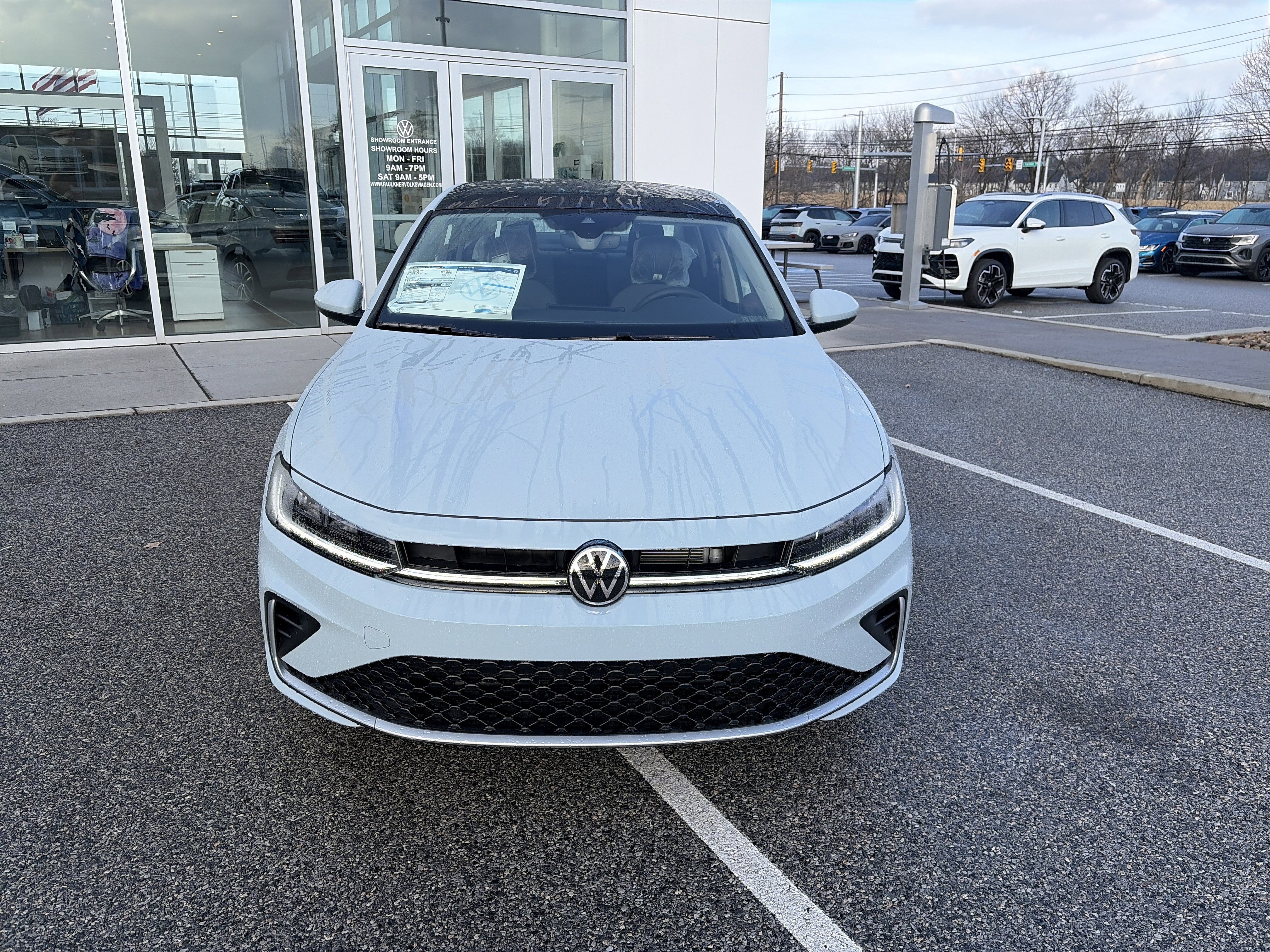 New 2026 Volkswagen Jetta SE image 2