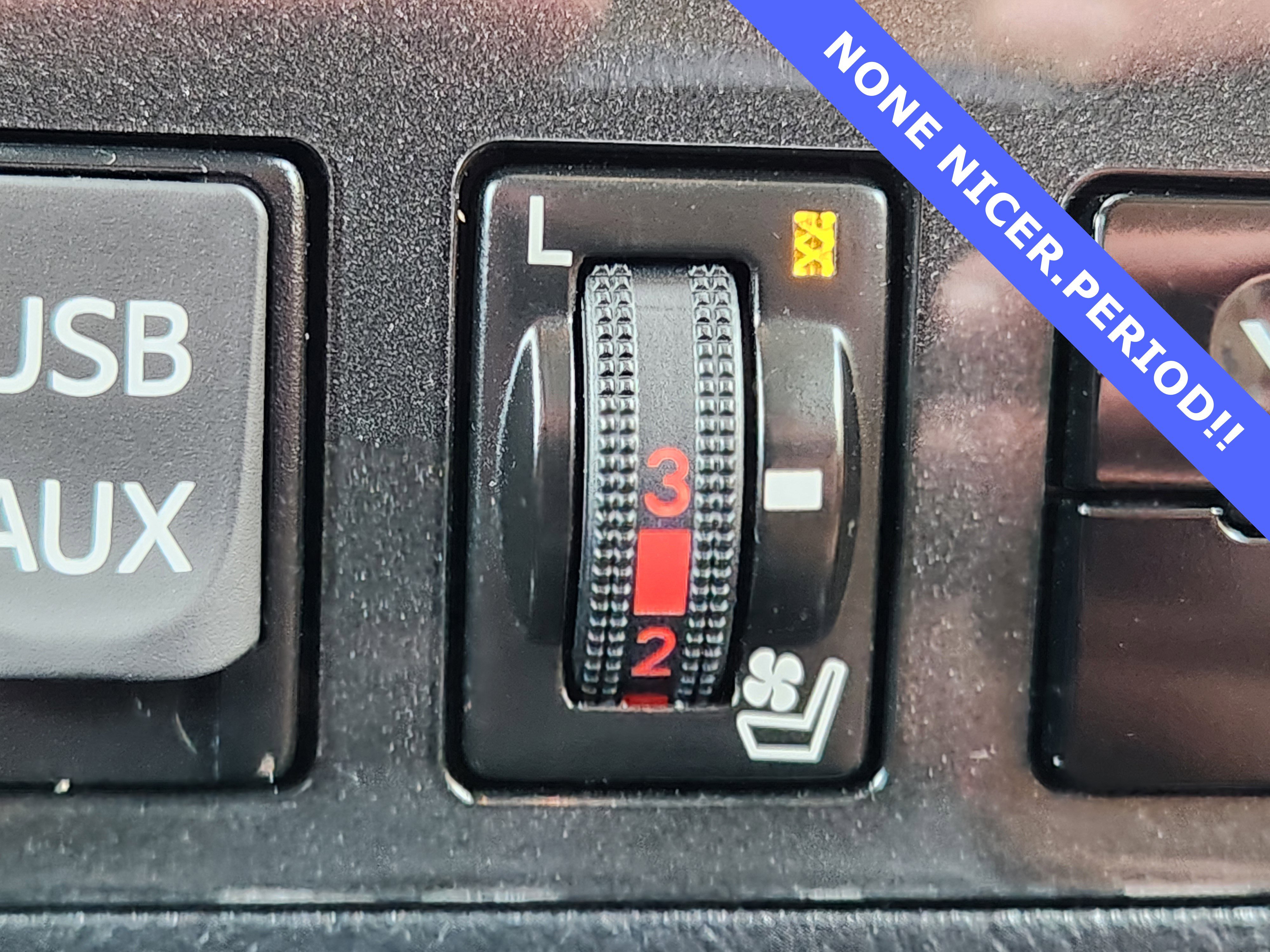 Used 2019 Toyota Sequoia Platinum image 31