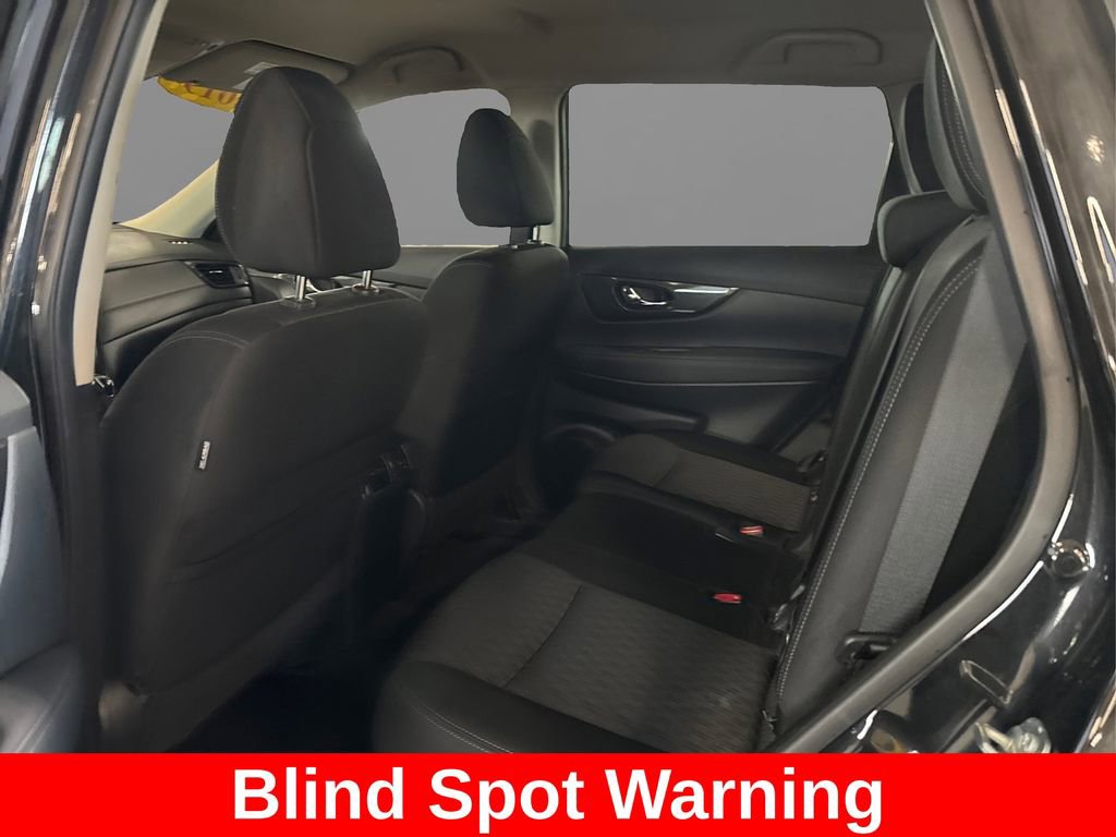 Used 2019 Nissan Rogue SV AWD/4WD image 11