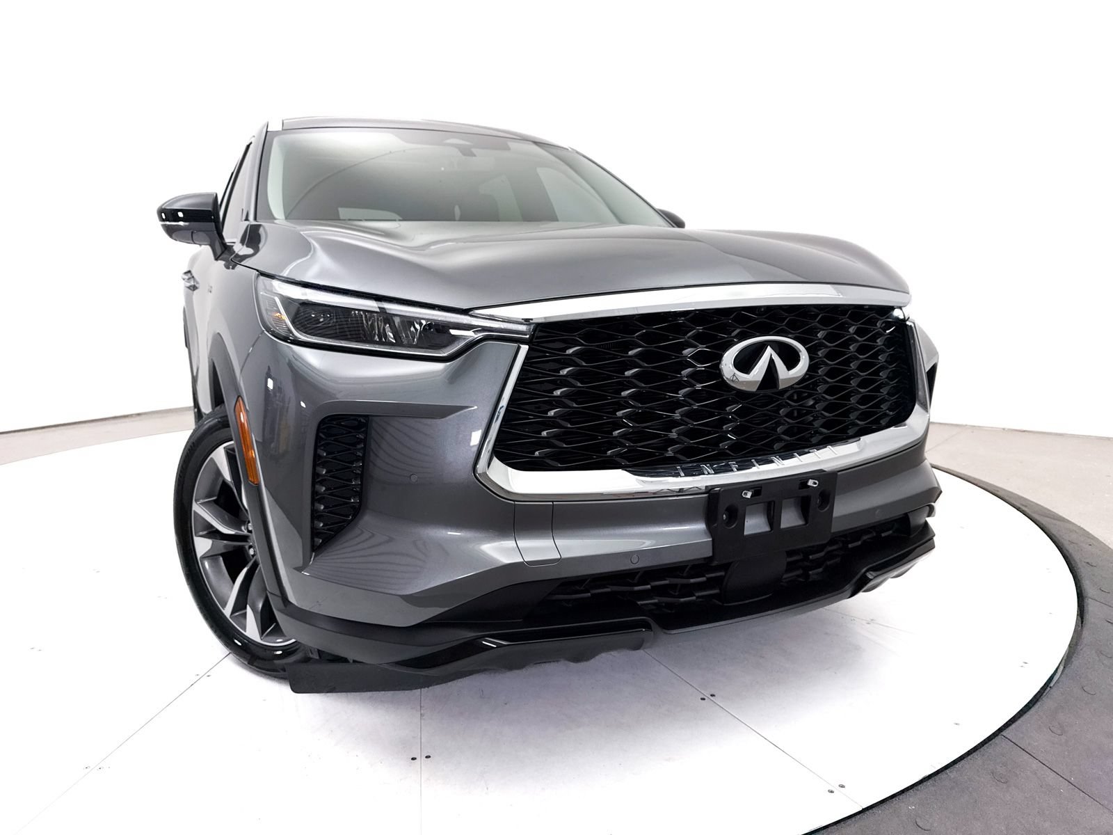 Used 2024 INFINITI QX60 Luxe AWD/4WD image 7