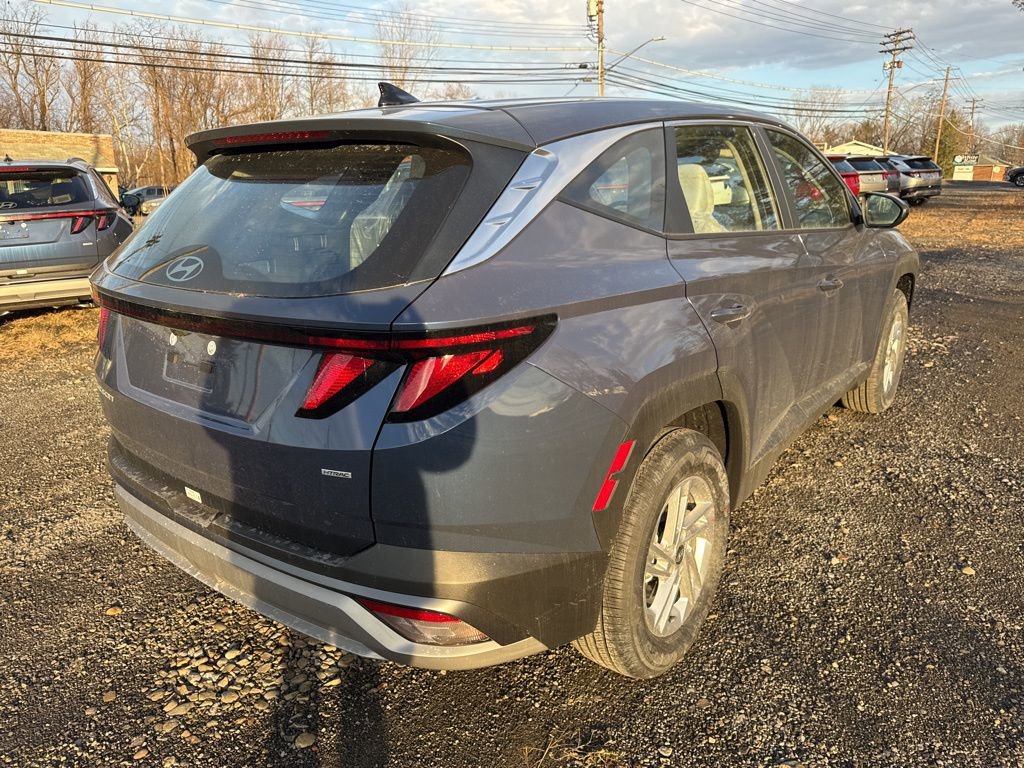 New 2026 Hyundai Tucson SE image 3