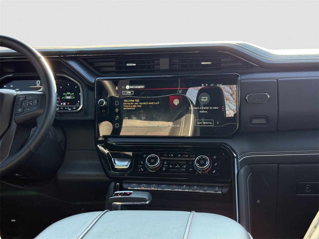 Used 2025 GMC Sierra 1500 AT4X image 18